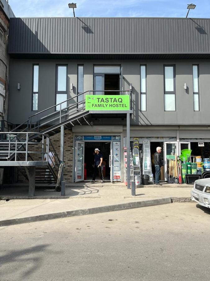 Tastaq Hostel Almaty Exterior foto